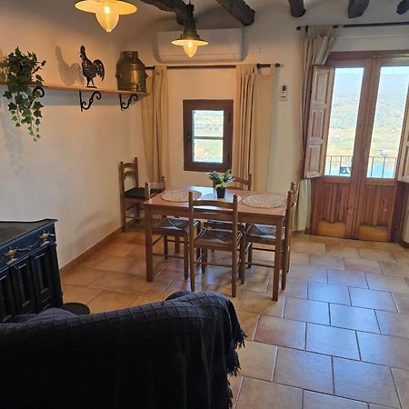 Casa Rural Griso Riba-roja d'Ebre Εξωτερικό φωτογραφία